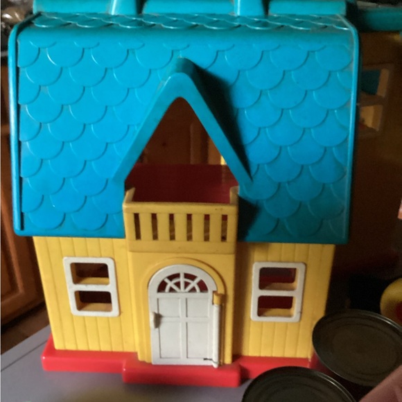 Other - Portable playhouse with carry handles.
